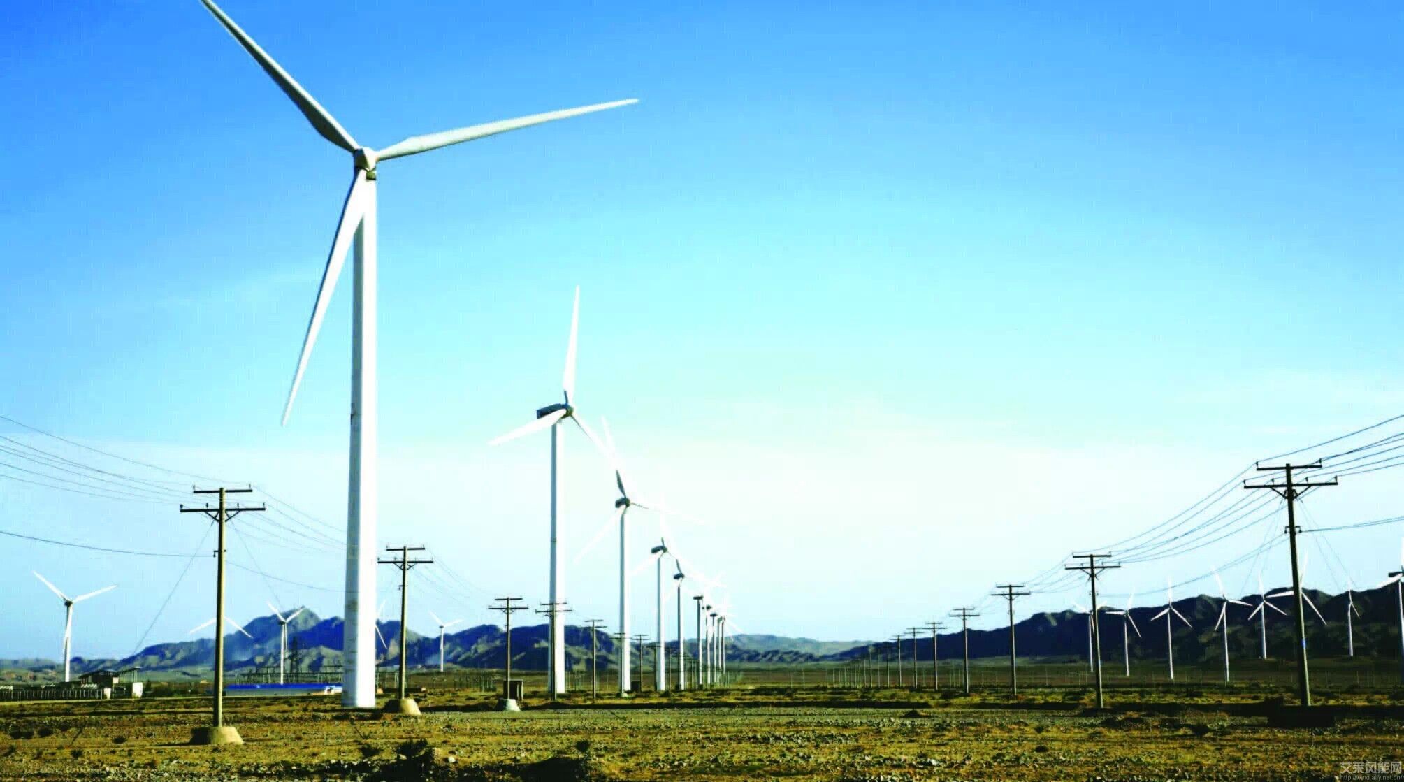 如何解讀《關(guān)于適當調(diào)整陸上風電標桿上網(wǎng)電價的通知》